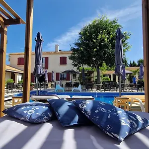 hotel-le-mas-des-amandiers-graveson.fr-provencehotel.com/